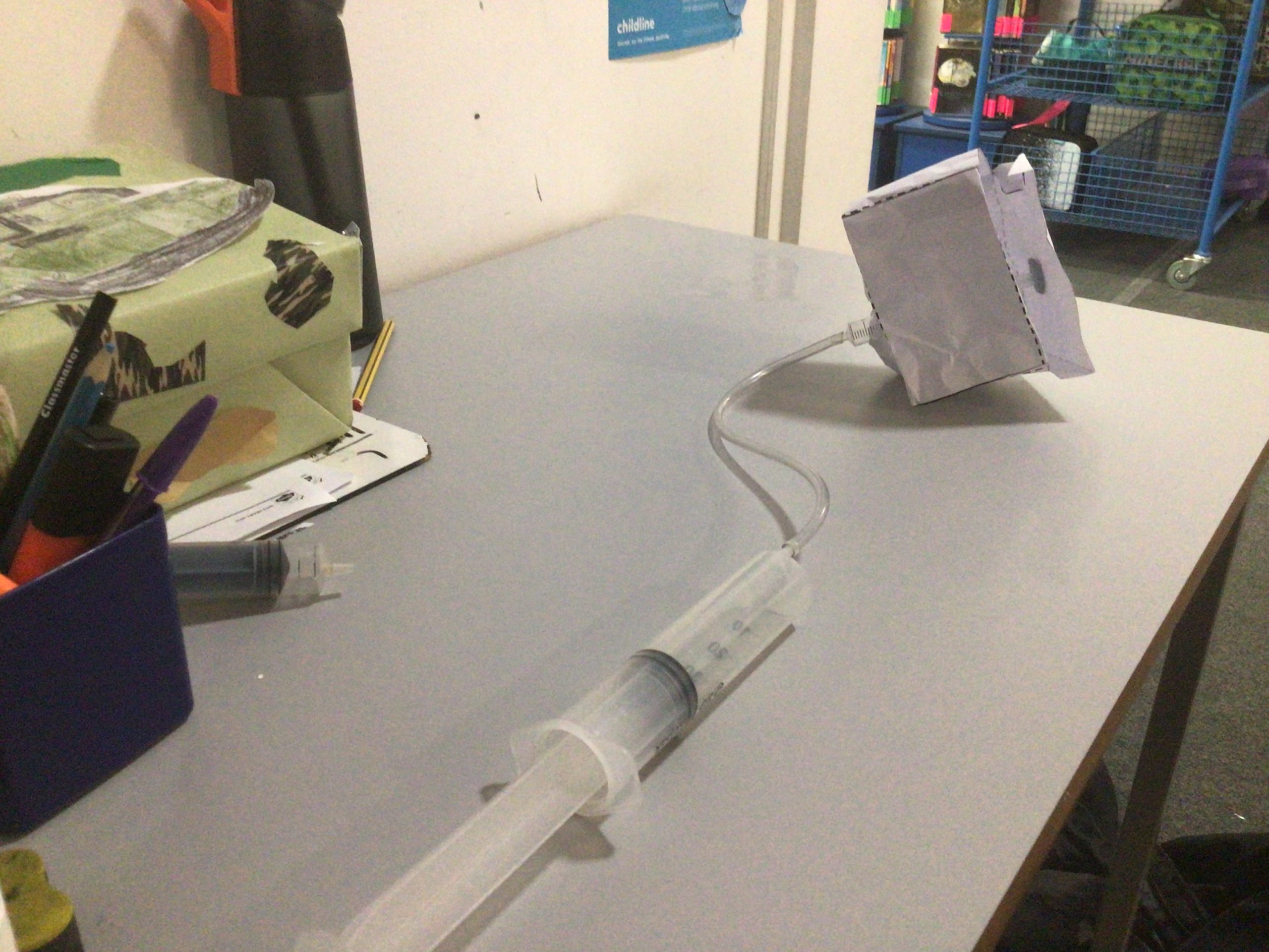 Moving Mechanisms - Exploring pneumatics